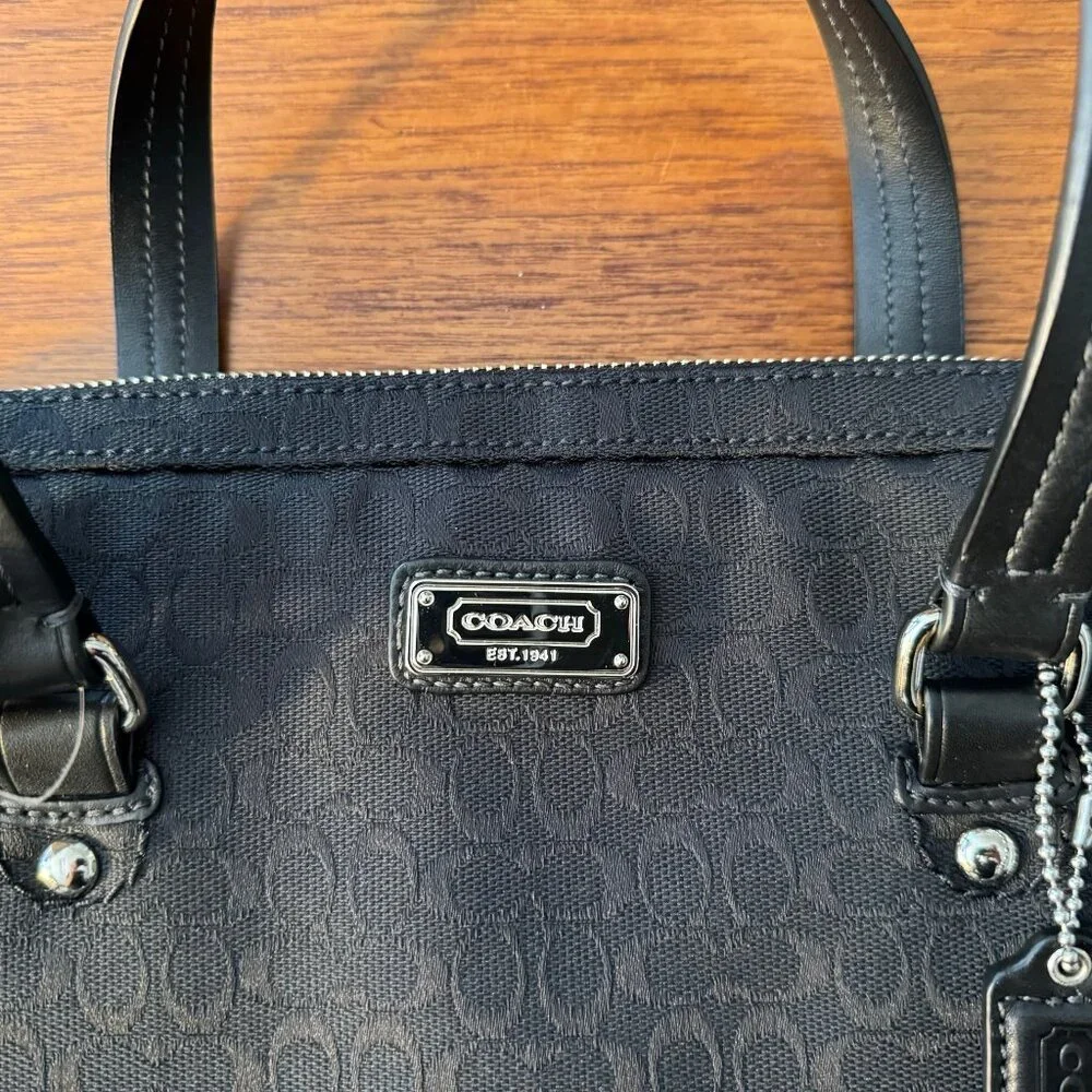 NEW Coach Signature Canvas Logo Slim Commuter  Black Laptop Bag, 2011 - Picture 2 of 11